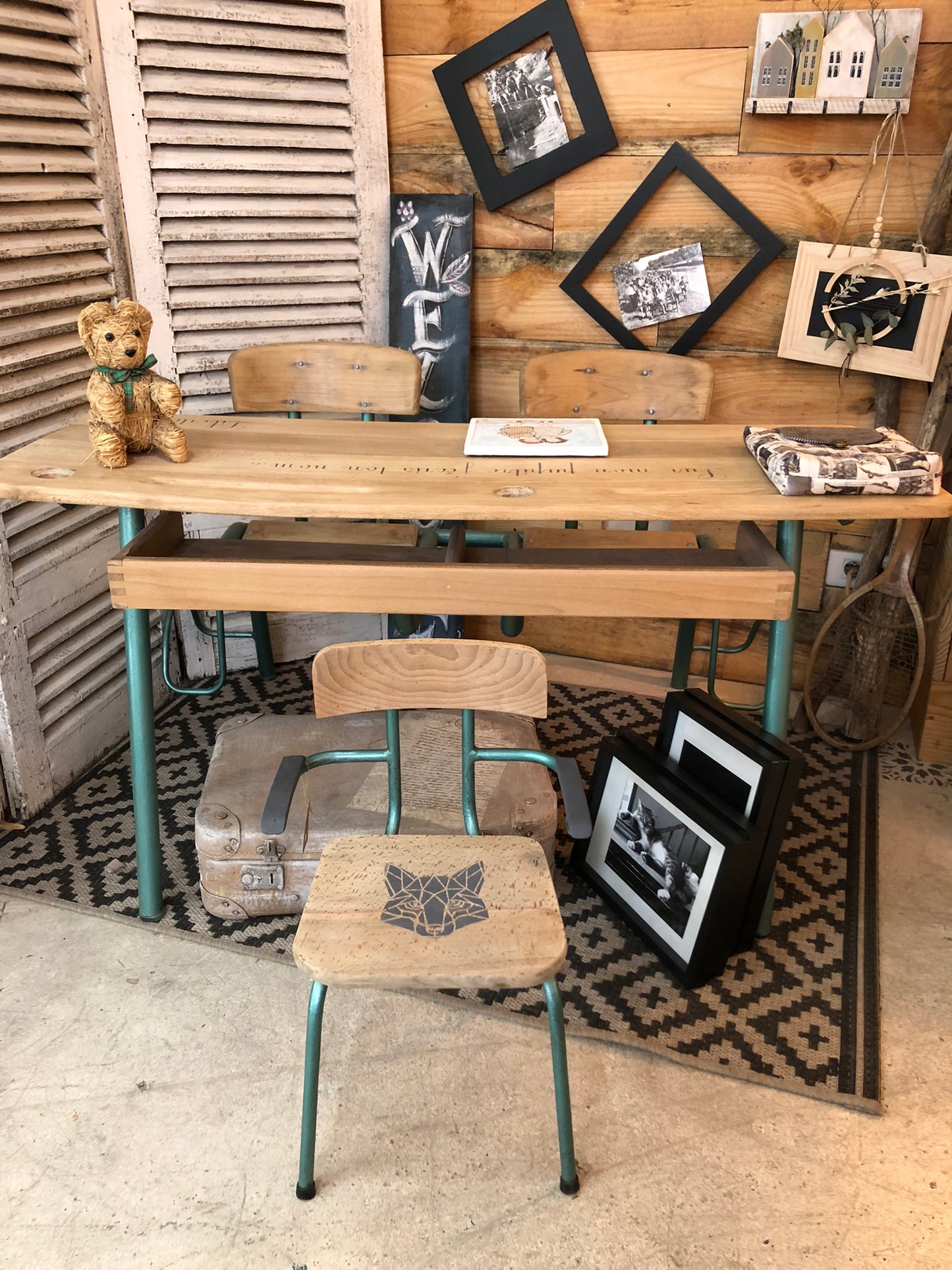 Chaise enfant vintage Nadeau bois et motif renard