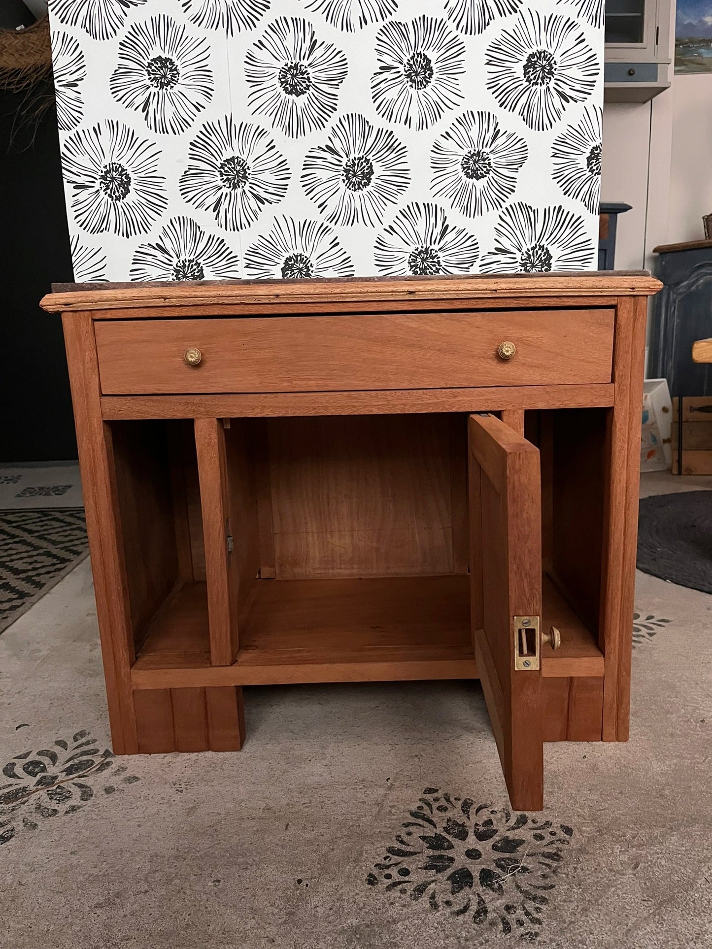 Duo tables de chevet vintage Art Déco Jada et Rosa bois et marbre