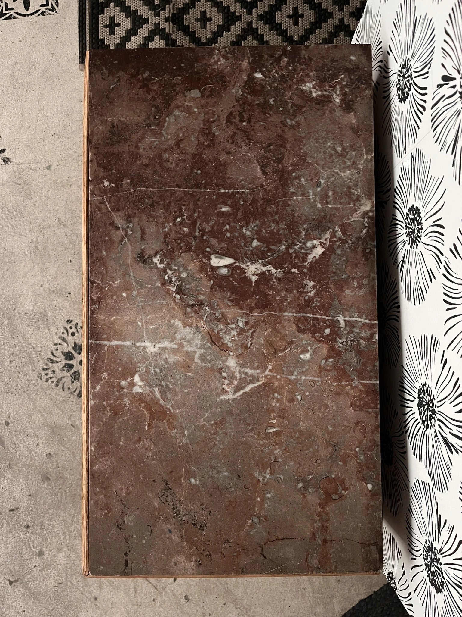 Duo tables de chevet vintage Art Déco Jada et Rosa bois et marbre