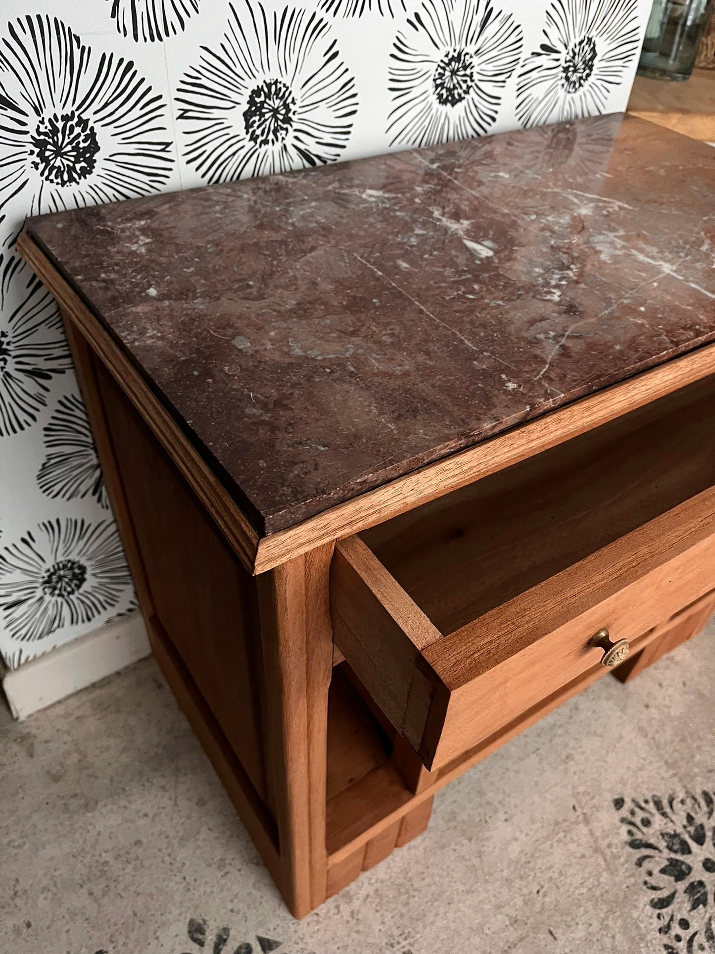 Duo tables de chevet vintage Art Déco Jada et Rosa bois et marbre