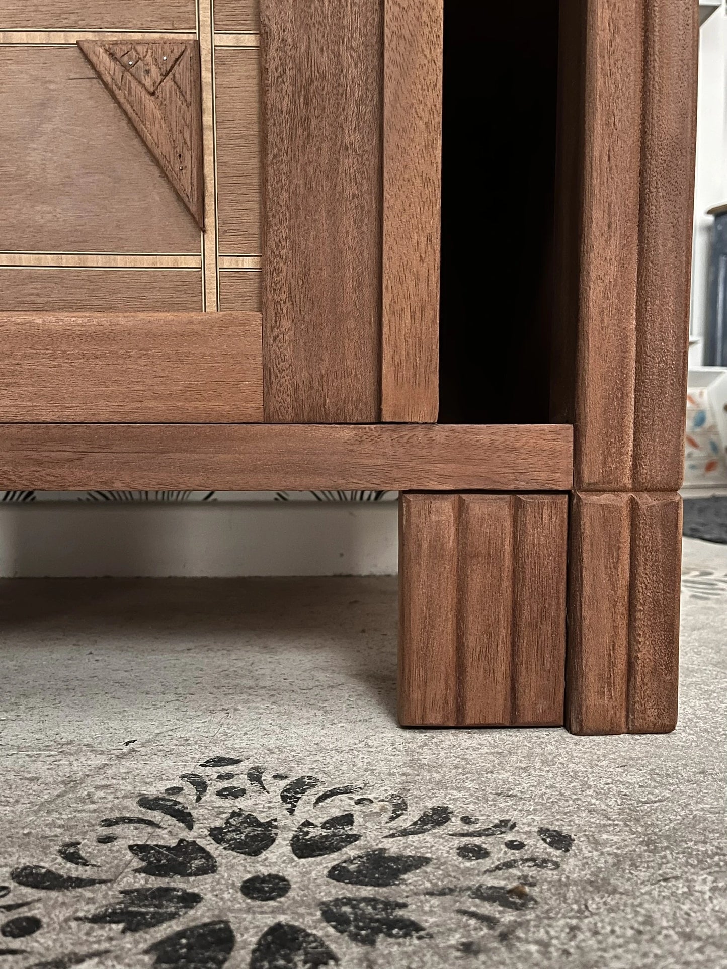 Duo tables de chevet vintage Art Déco Jada et Rosa bois et marbre