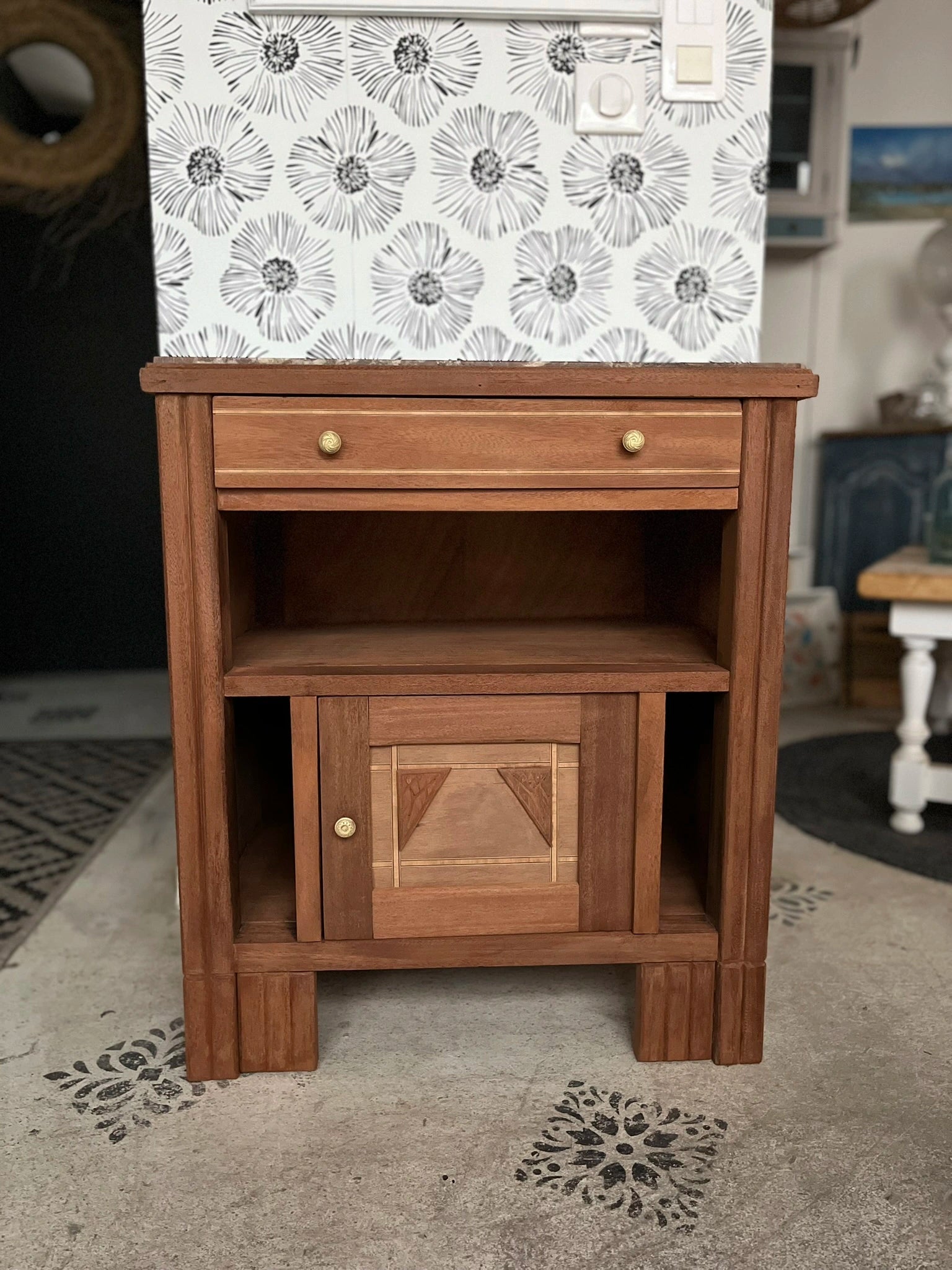 Duo tables de chevet vintage Art Déco Jada et Rosa bois et marbre