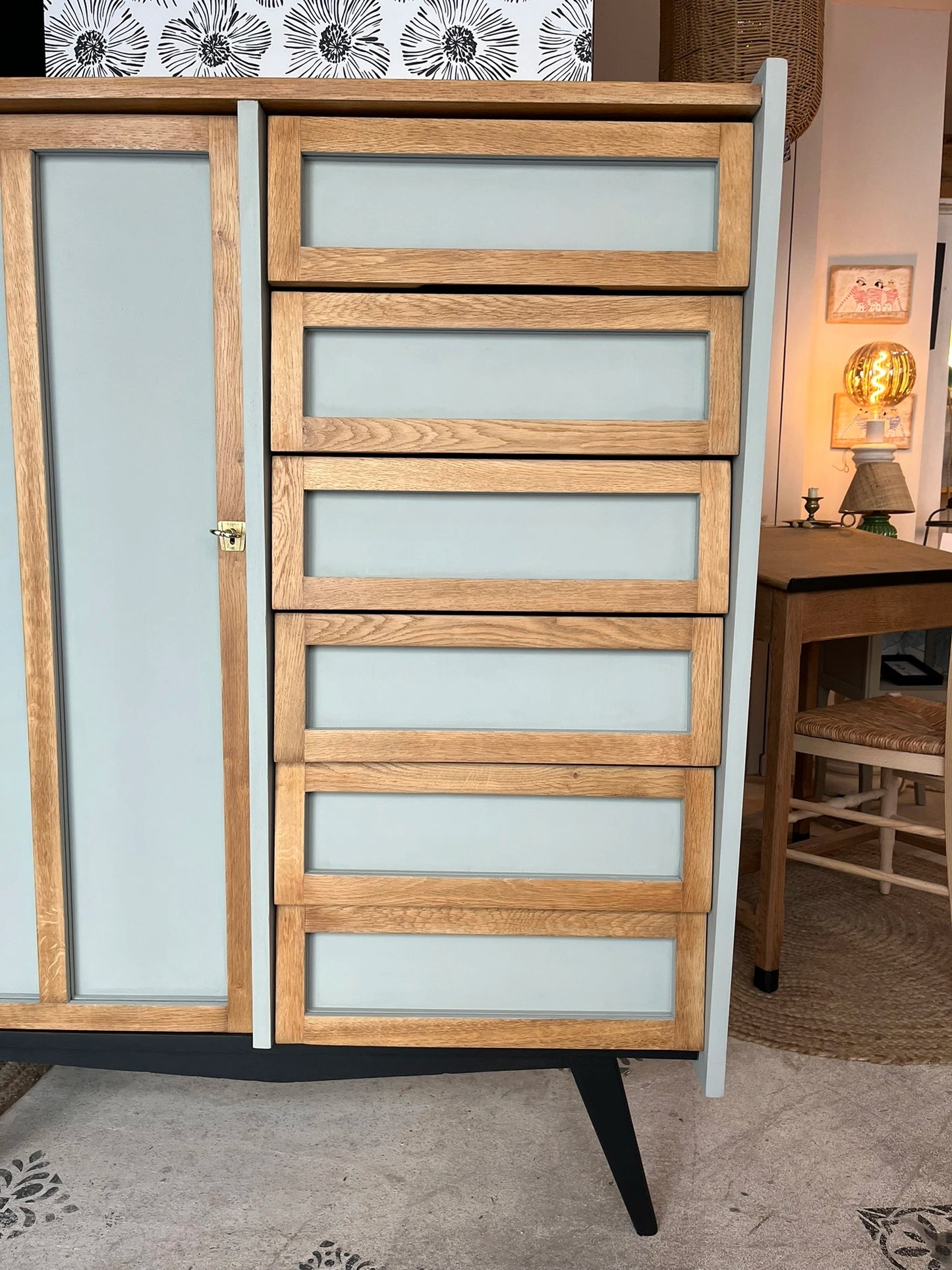 Buffet bois scandinave pieds compas