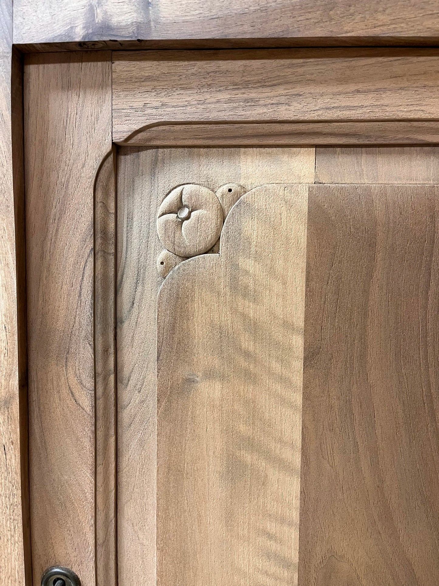 Buffet vintage Art Déco Ysandre bois massif marbre 3 portes 1 tiroir Bordeaux