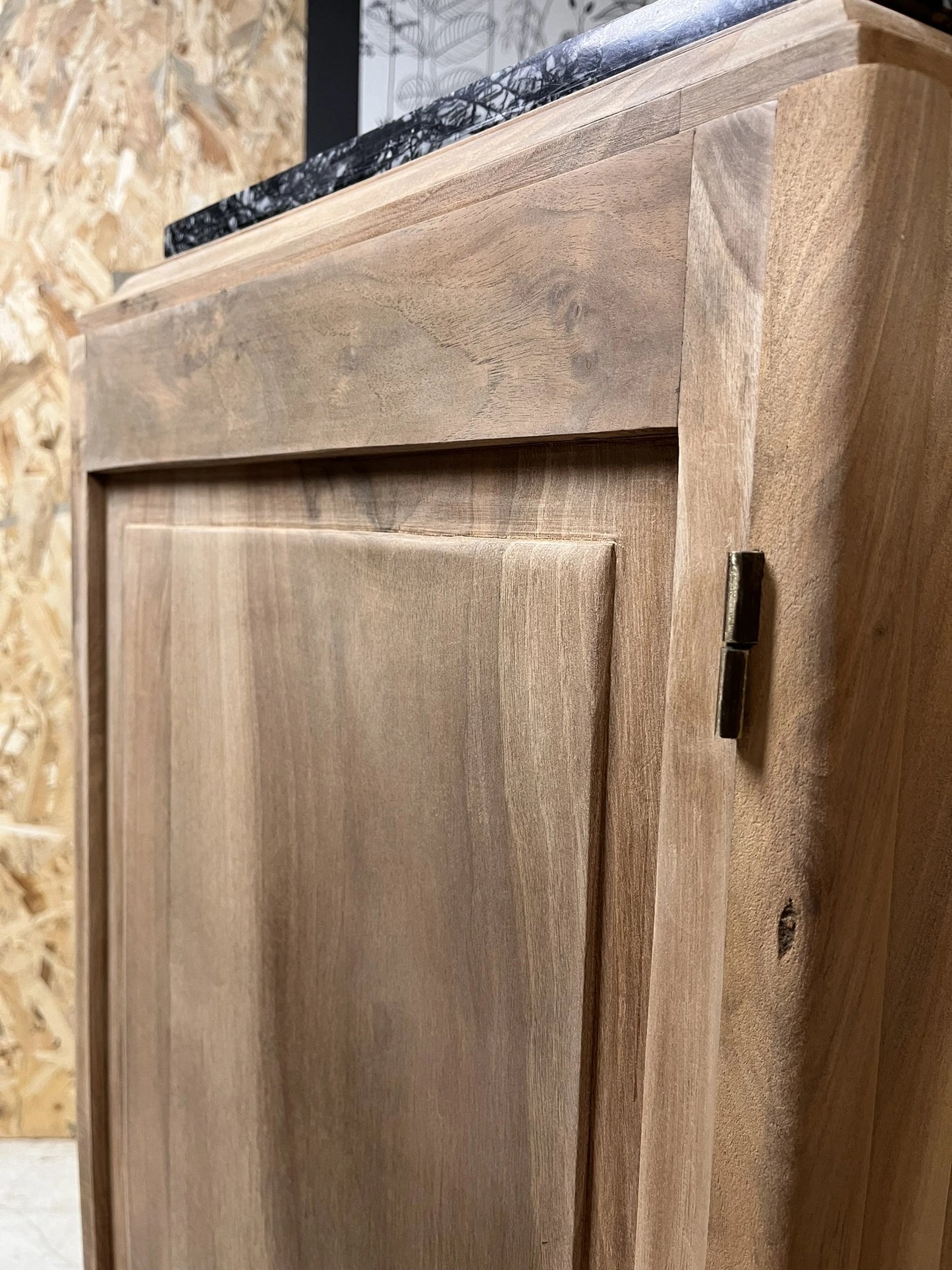 Buffet vintage Art Déco Ysandre bois massif marbre 3 portes 1 tiroir Bordeaux