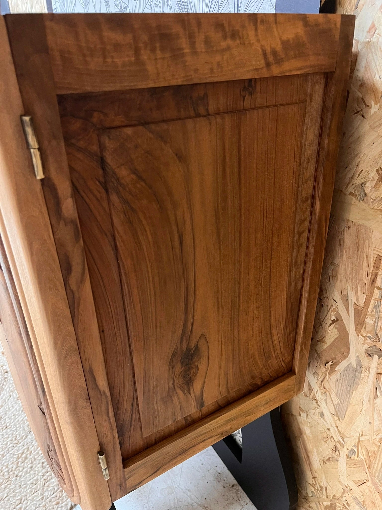 Buffet Art Déco vintage Isidore bois massif 2 portes étagères miroir Bordeaux 