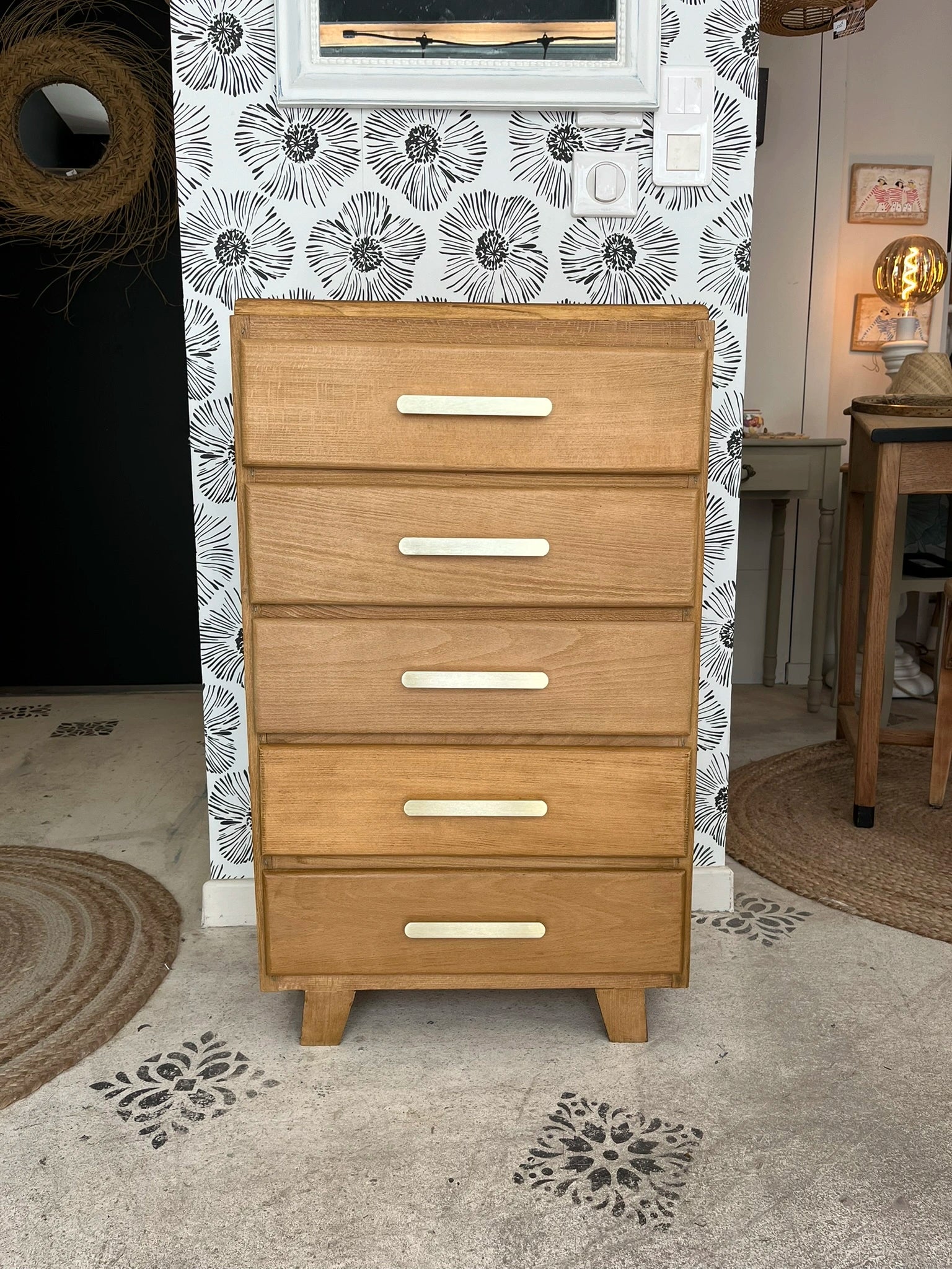 Chiffonnier commode vintage scandinave tiroirs bois, doré, pieds compas