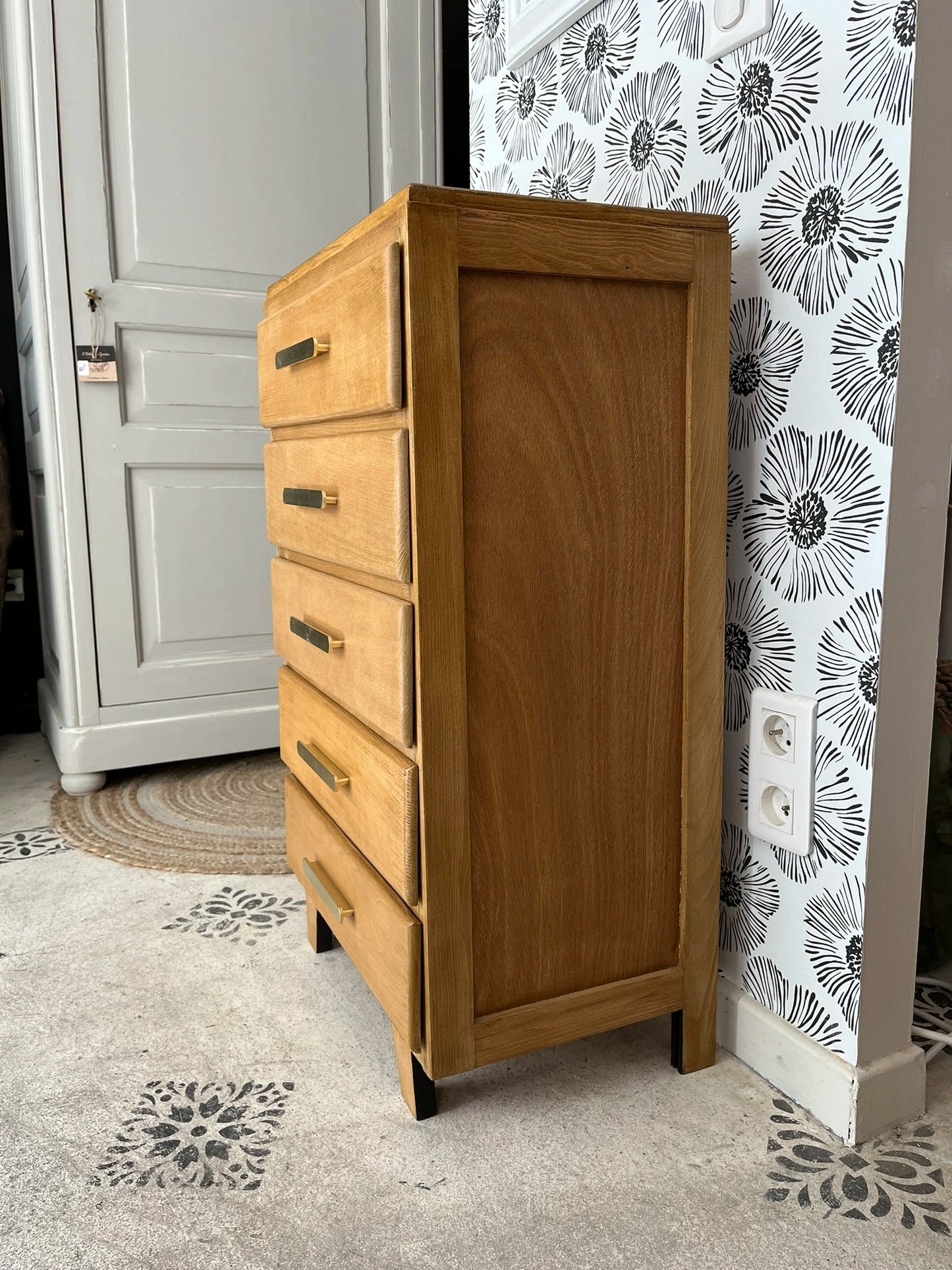 Chiffonnier commode vintage scandinave tiroirs bois, doré, pieds compas