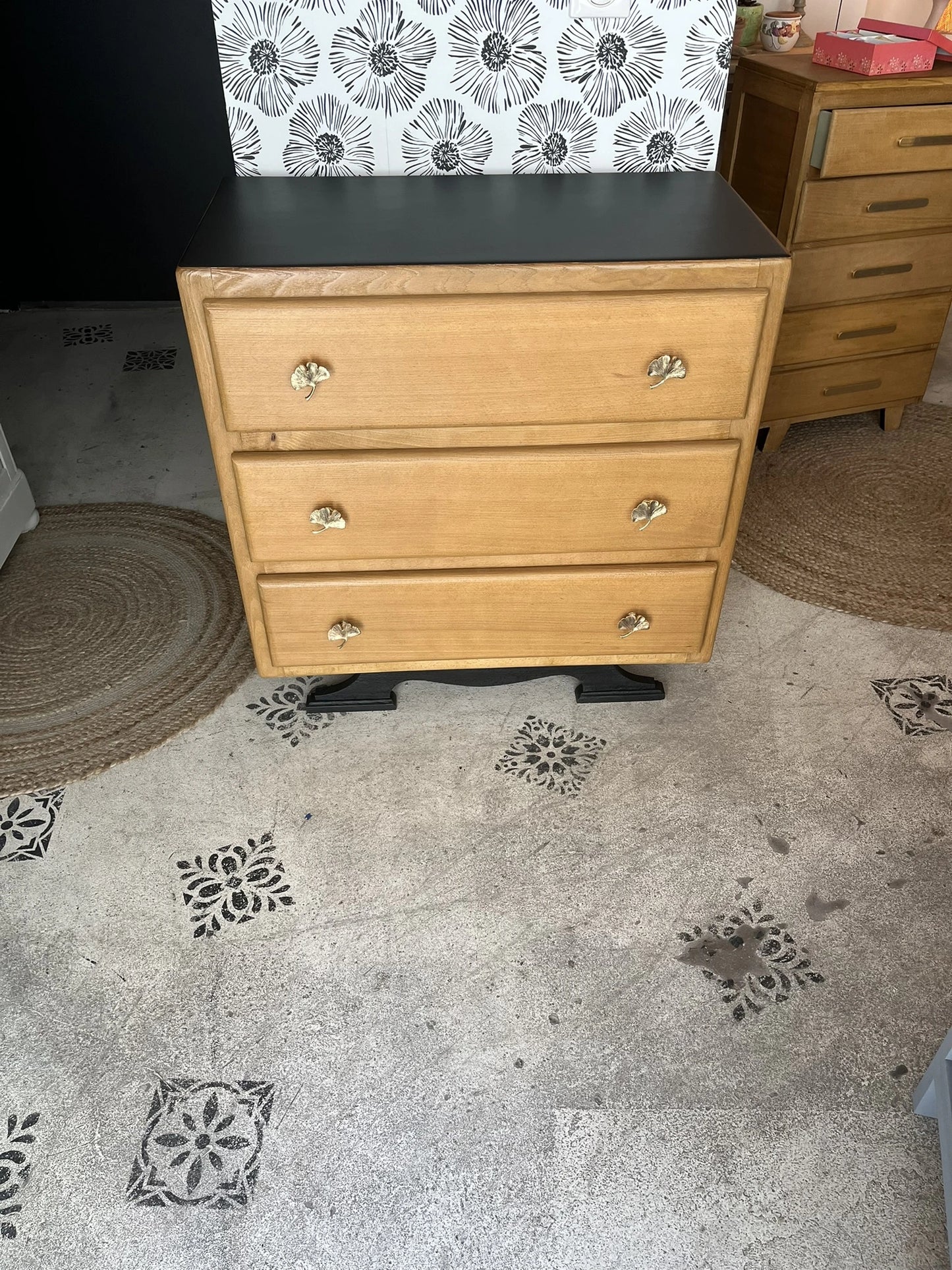 Commode Hanaé bois Art Déco feuilles de ginkgo