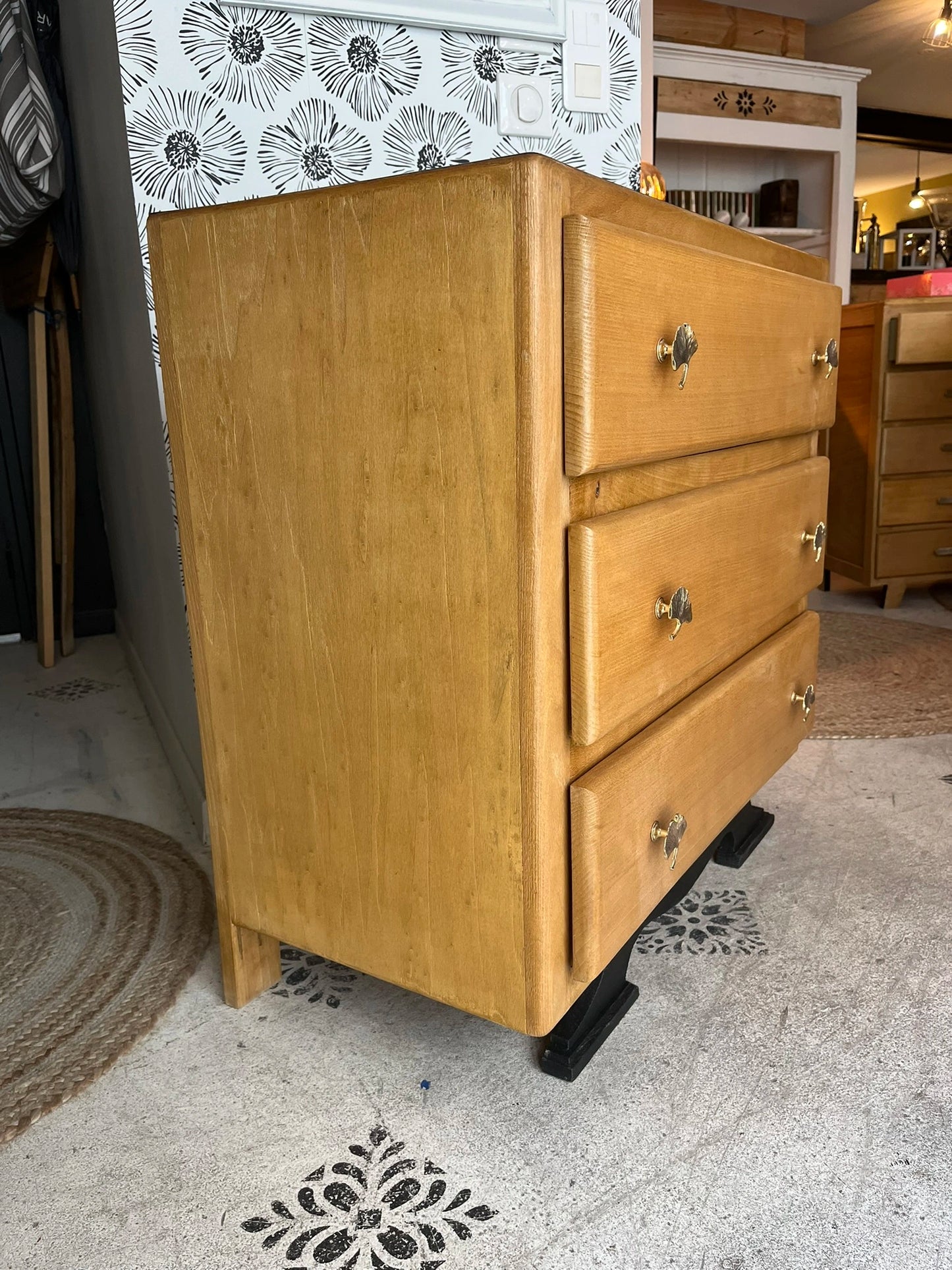 Commode Hanaé bois Art Déco feuilles de ginkgo