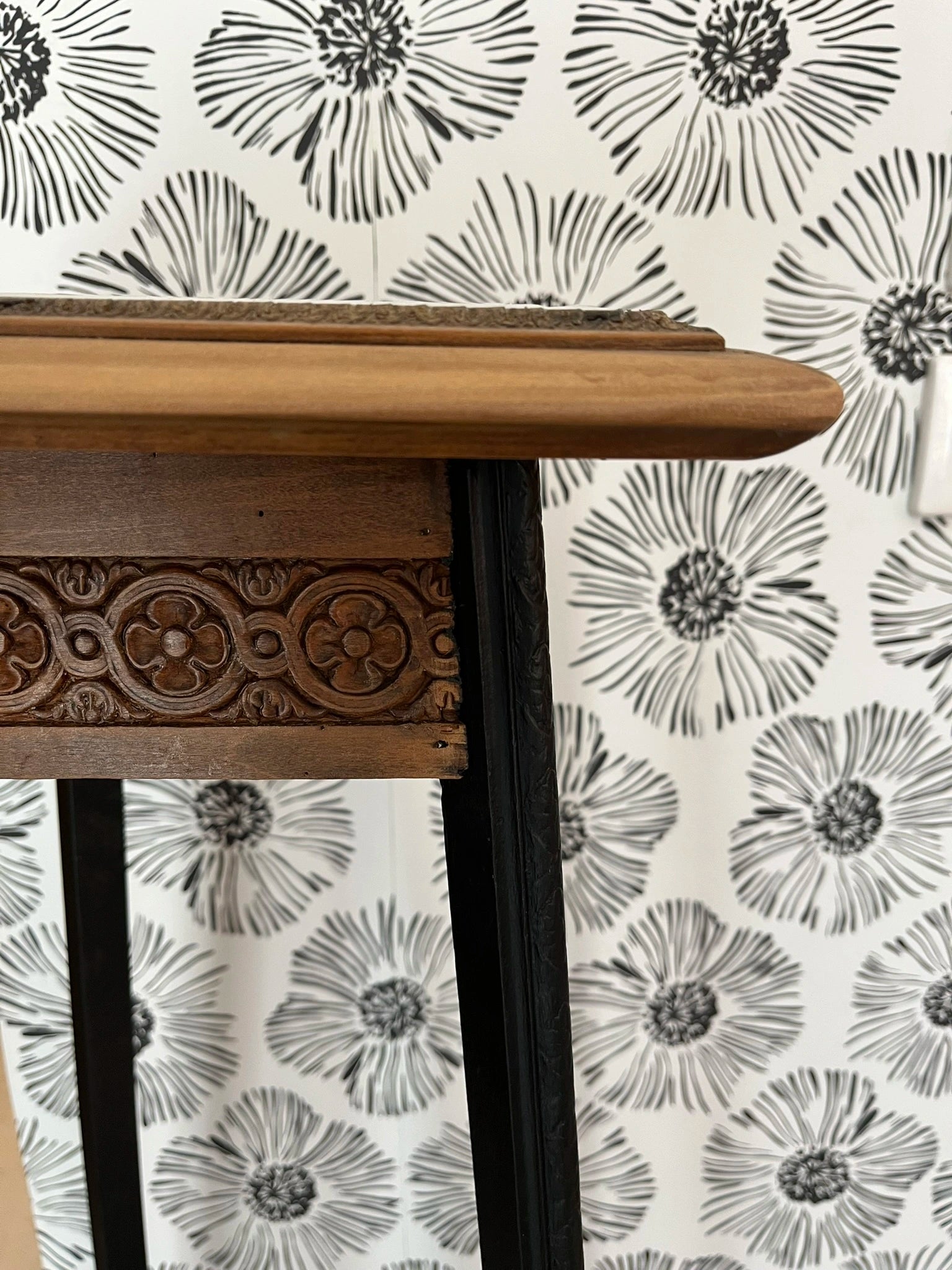 Sellette porte-plante, support plante bois massif, noir et gris