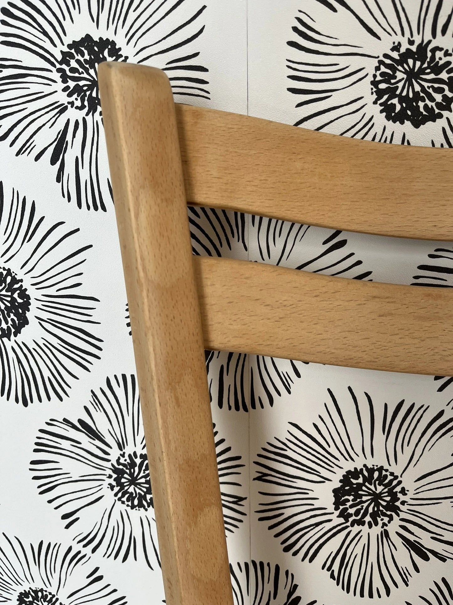 Chaise vintage bistrot Baumann Nao bois scandinave