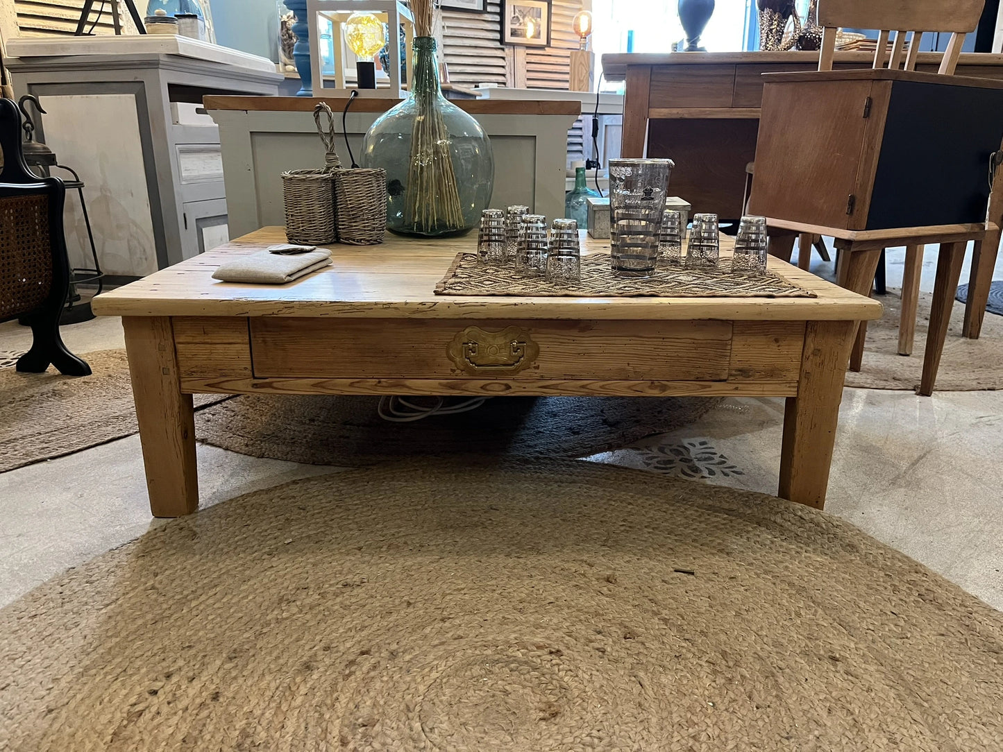 Table basse de ferme vintage Augusta