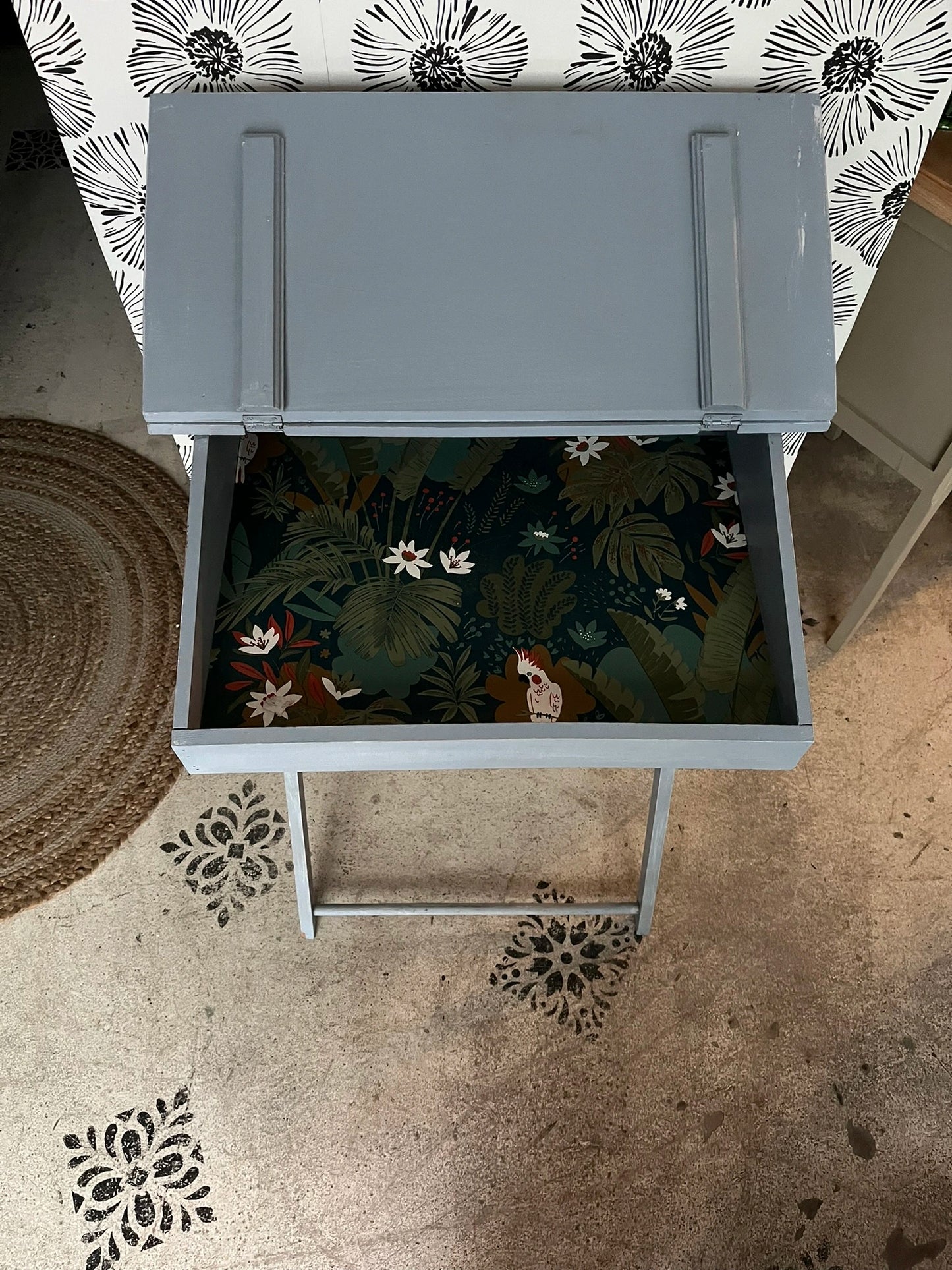 Pupitre bureau d'enfant Barnabé bois vintage repliable avec rangement