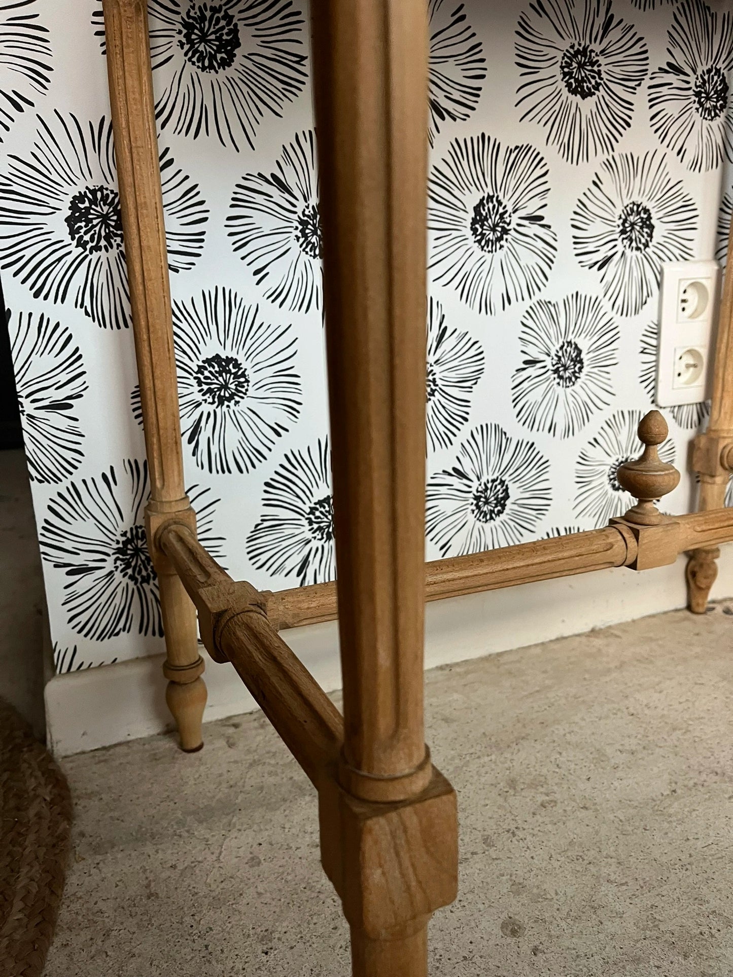 Console petit bureau vintage Calixte sculpté bois massif et marbre