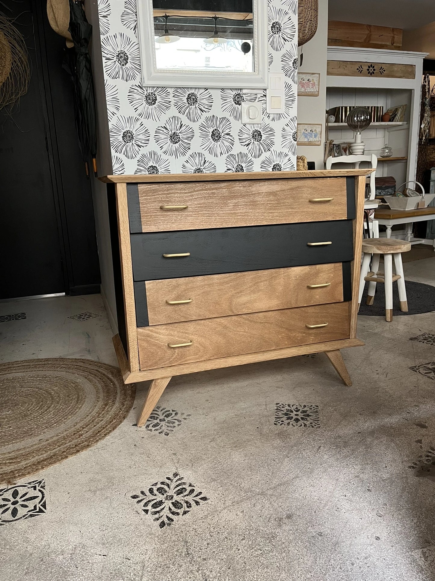 Commode vintage Thélio scandinave bois et noir 4 tiroirs