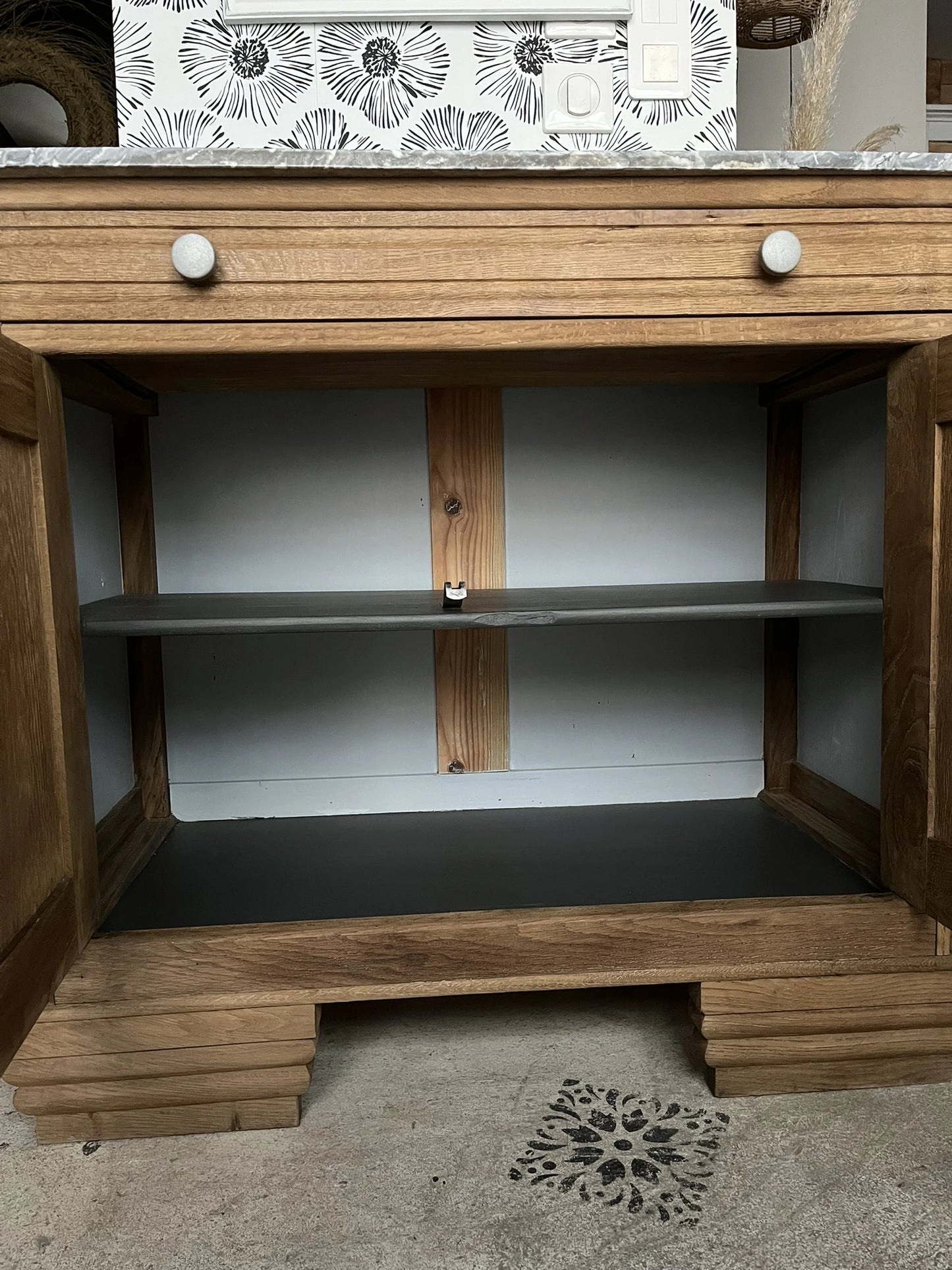 Buffet vintage Art Déco bois massif chêne et marbre