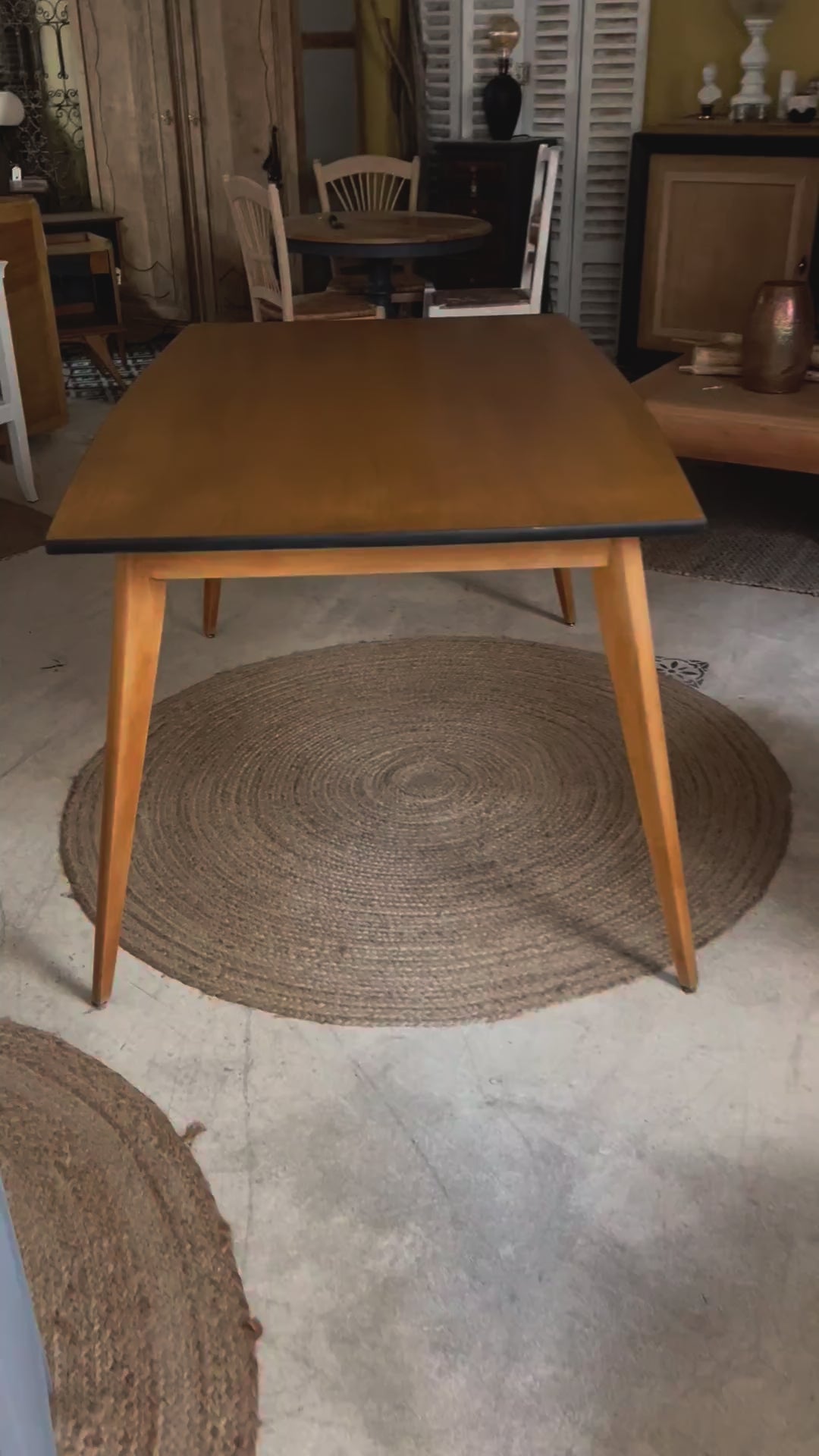 Table Gaïane bois et noir scandinave années 50-70