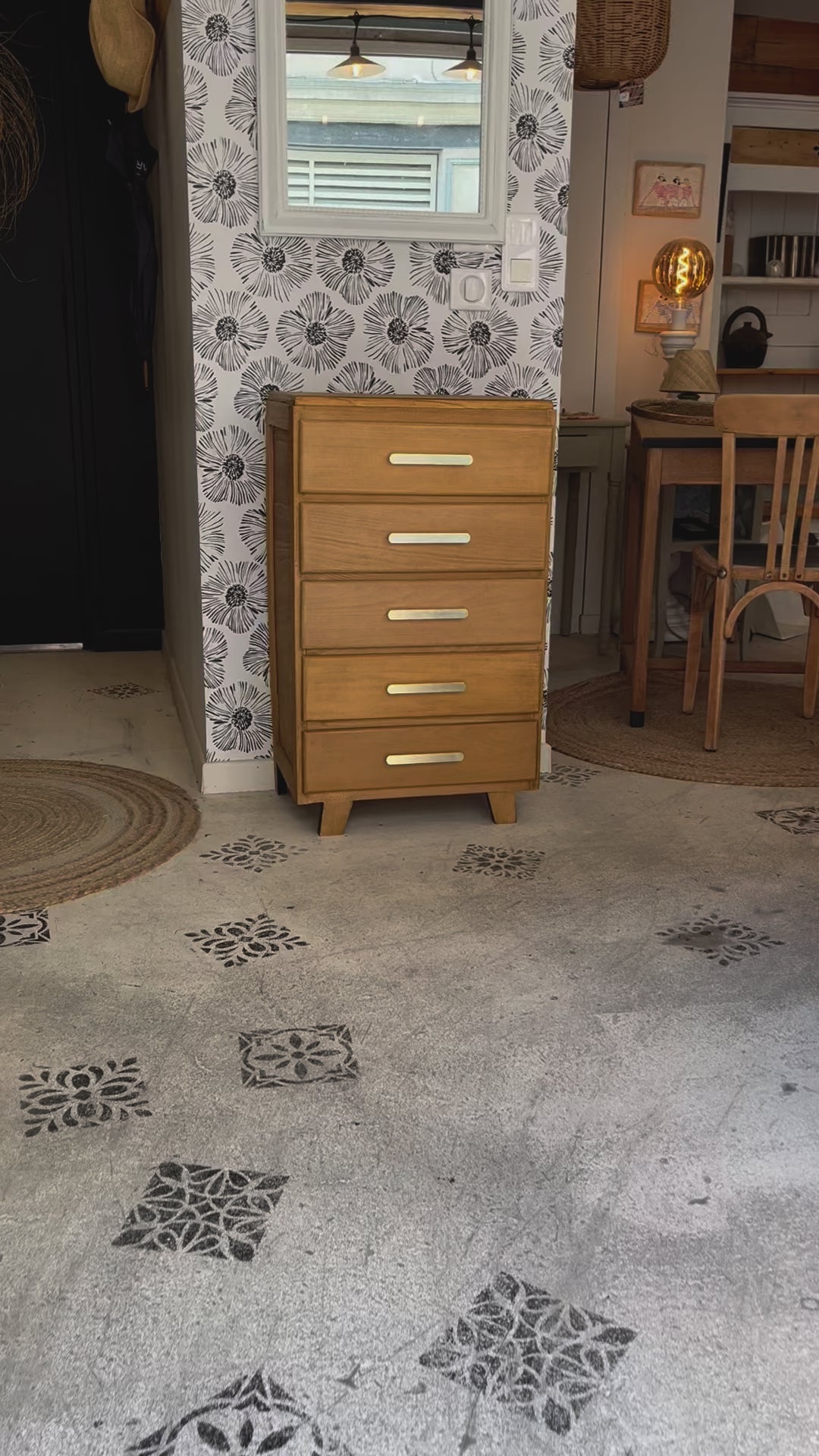 Chiffonnier commode vintage scandinave tiroirs bois, doré, pieds compas