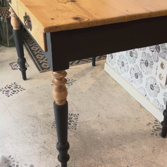 Bureau table vintage bois massif 2 tiroirs